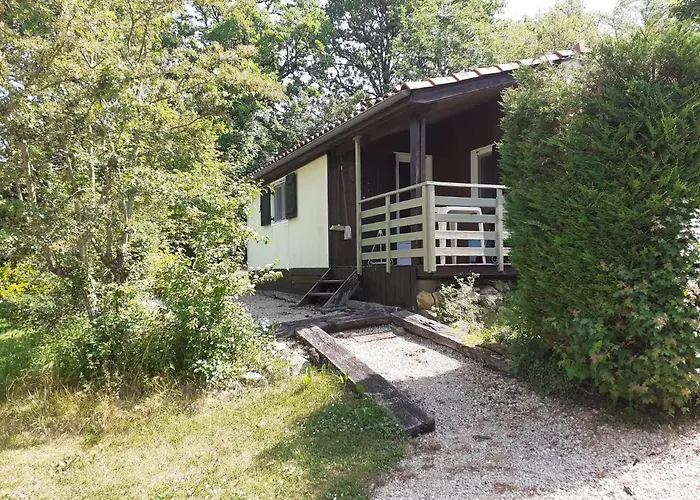 Domaine Papillon مكان تخييم